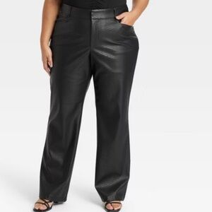 BLACK FAUX LEATHER CROCO PANTS